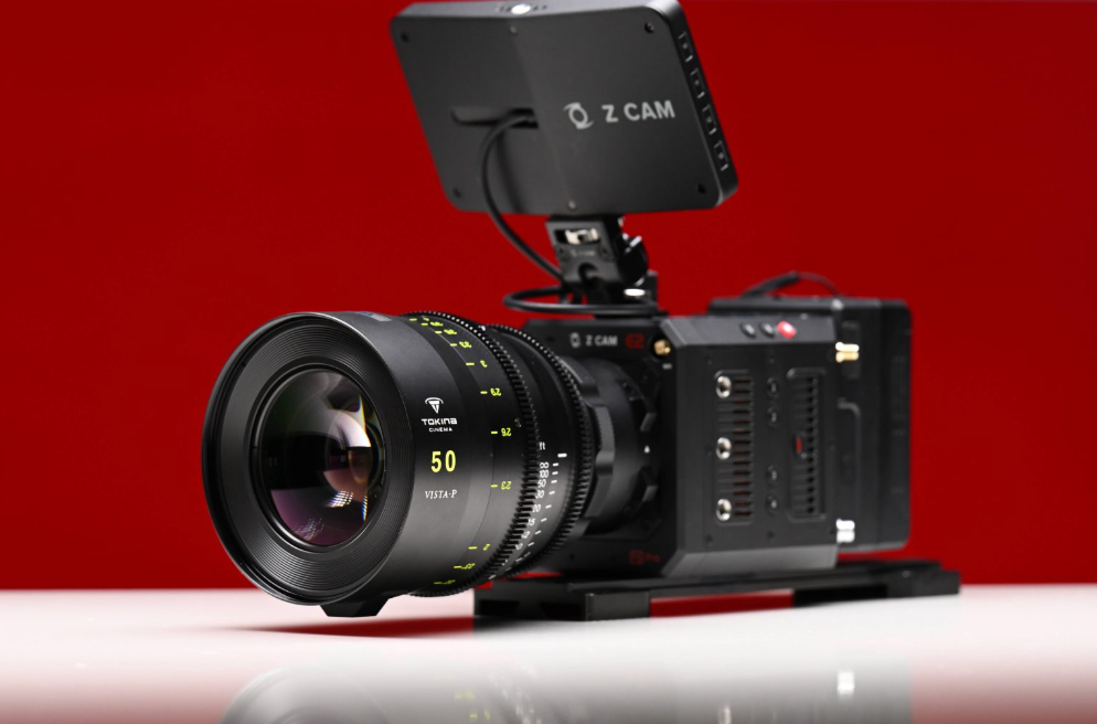 La cámara Z CAM E2-F6 Pro con un lente de cine
