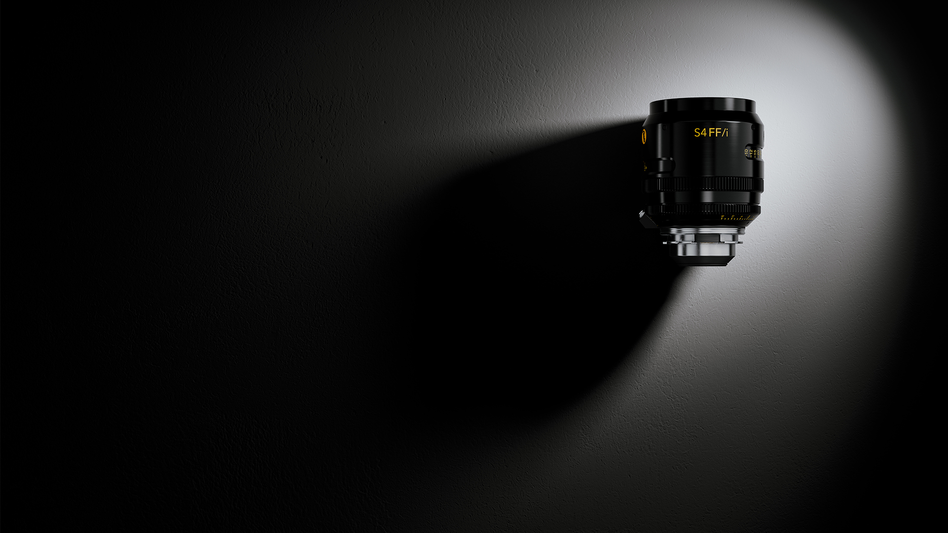 Un lente Cooke S4 FF/i sobre fondo oscuro